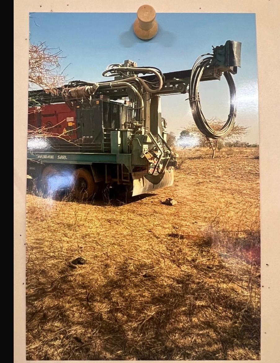 Bohrmaschine für den Brunnenbau in Burkina Faso